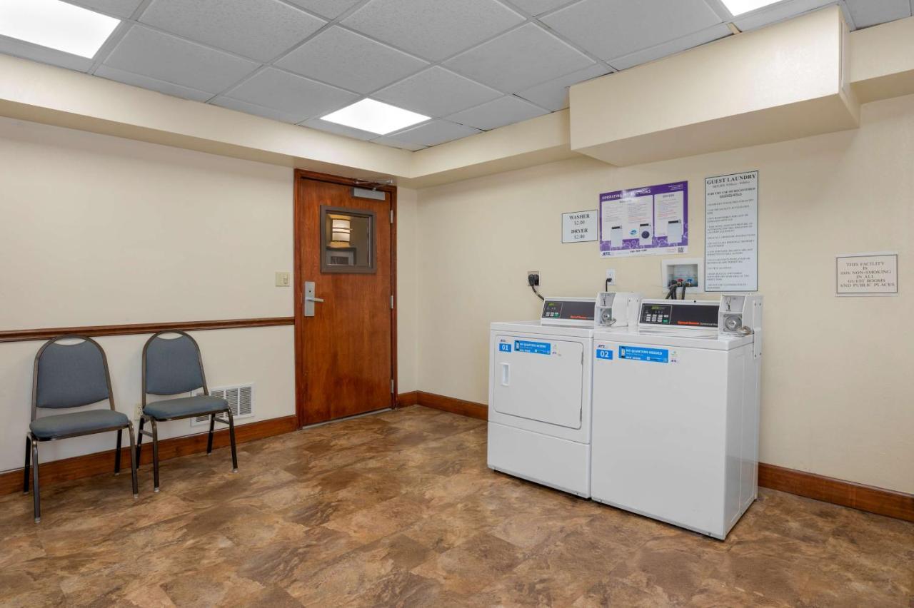Best Western Louisville East Inn & Suites Kültér fotó