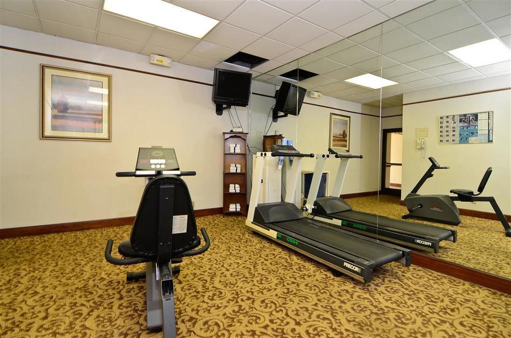 Best Western Louisville East Inn & Suites Létesítmények fotó