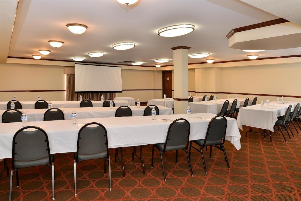 Best Western Louisville East Inn & Suites Kültér fotó