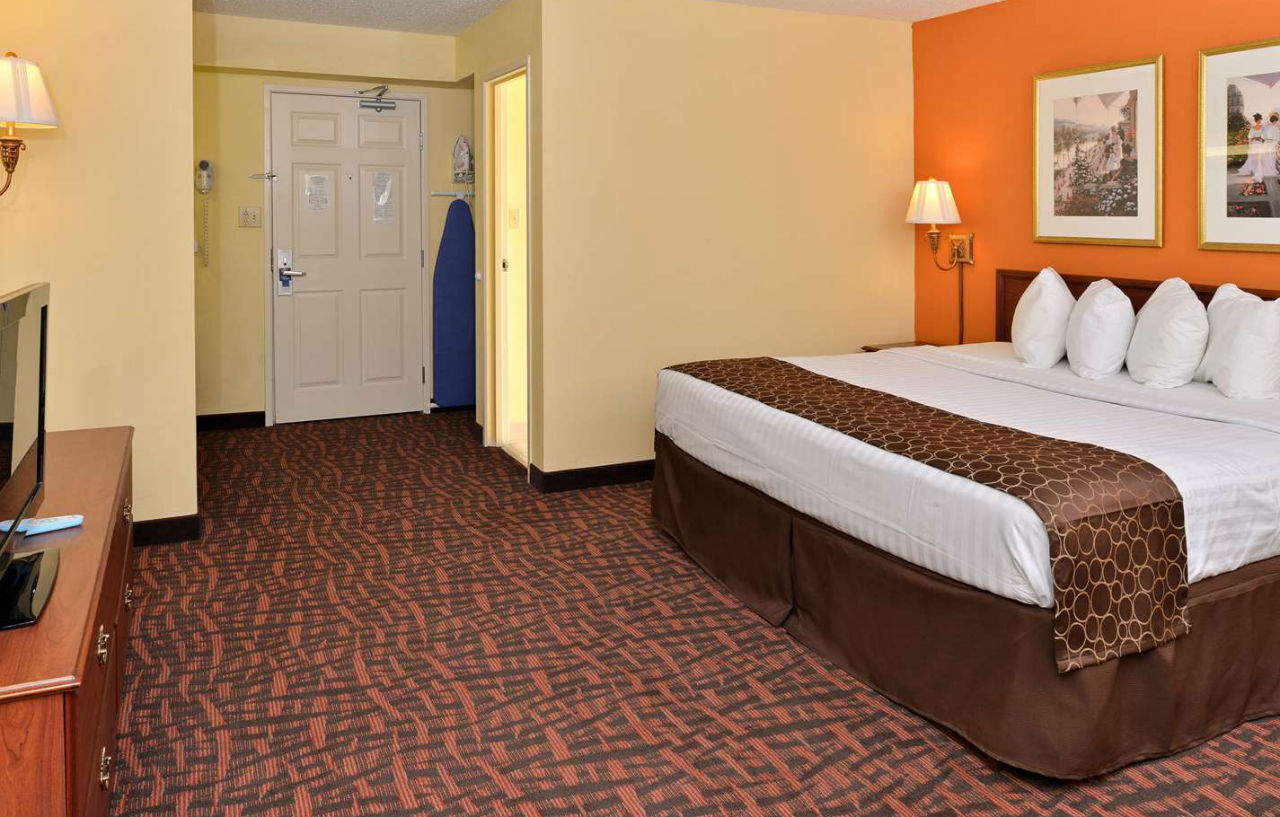 Best Western Louisville East Inn & Suites Kültér fotó
