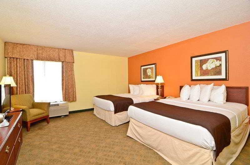 Best Western Louisville East Inn & Suites Kültér fotó